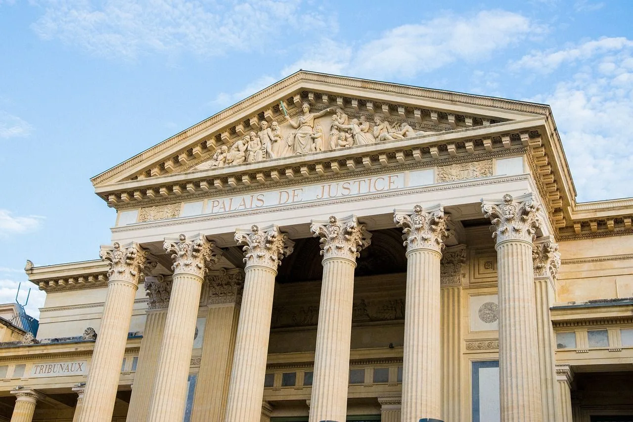 contester une fermeture administrative